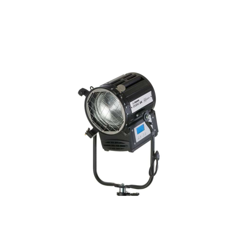 Litepanels Studio X4 Daylight 150W LED Fresnel (standard yoke, EU)