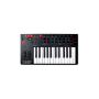 M-Audio Clavier-maître USB/MIDI 25 touches, 16 pads, 8 encodeurs